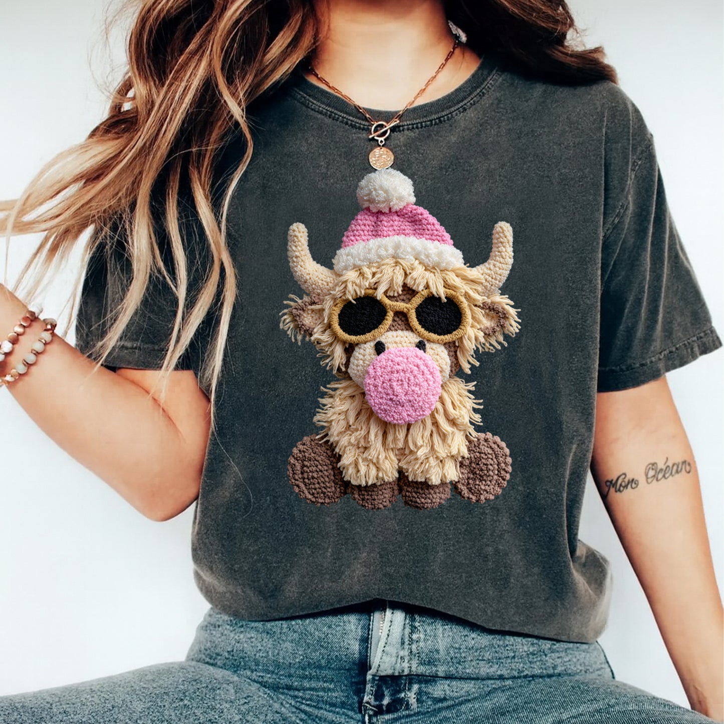 Christmas Crochet Highland Cow with Pink Hat DTF Transfer – Ready to Press Iron On Heat Transfer for DIY Christmas Shirts 12215