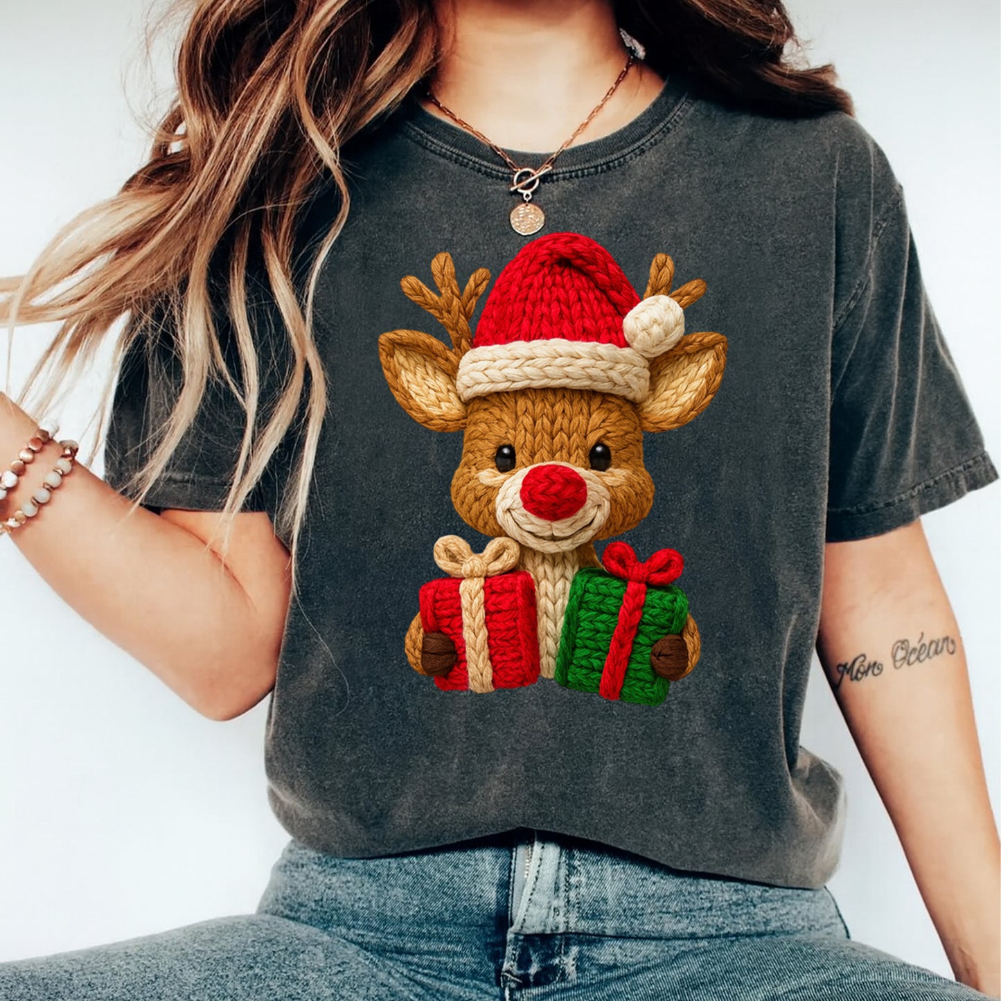 Christmas Reindeer Holding Gifts Yarn DTF Transfer – Ready to Press Iron On Heat Transfer for DIY Christmas Shirts 12242