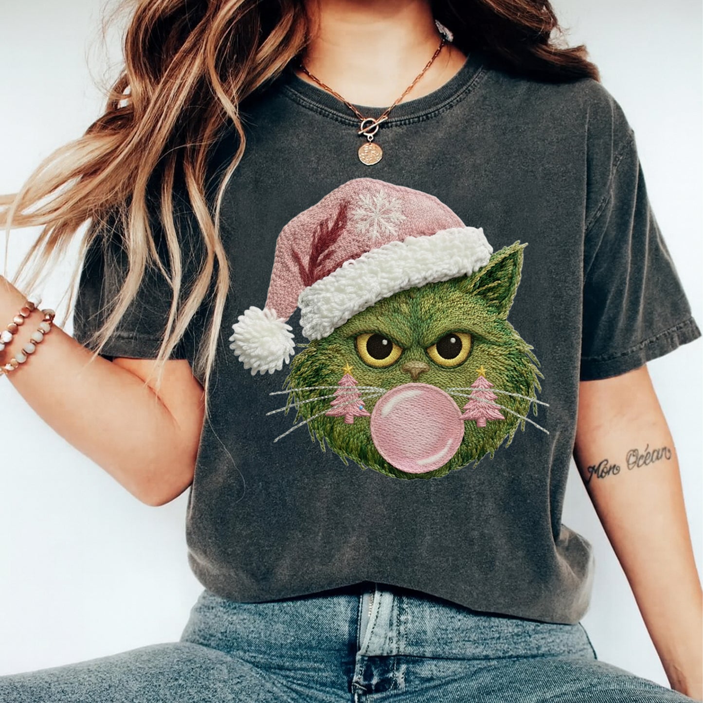 Christmas Grumpy Cat Bubblegum Yarn Style DTF Transfer – Ready to Press Iron On Heat Transfer for DIY Christmas Shirts 12257